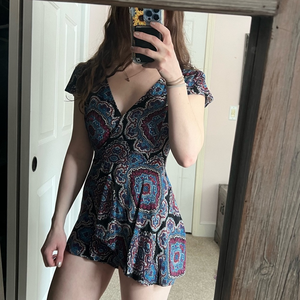 Patterned romper